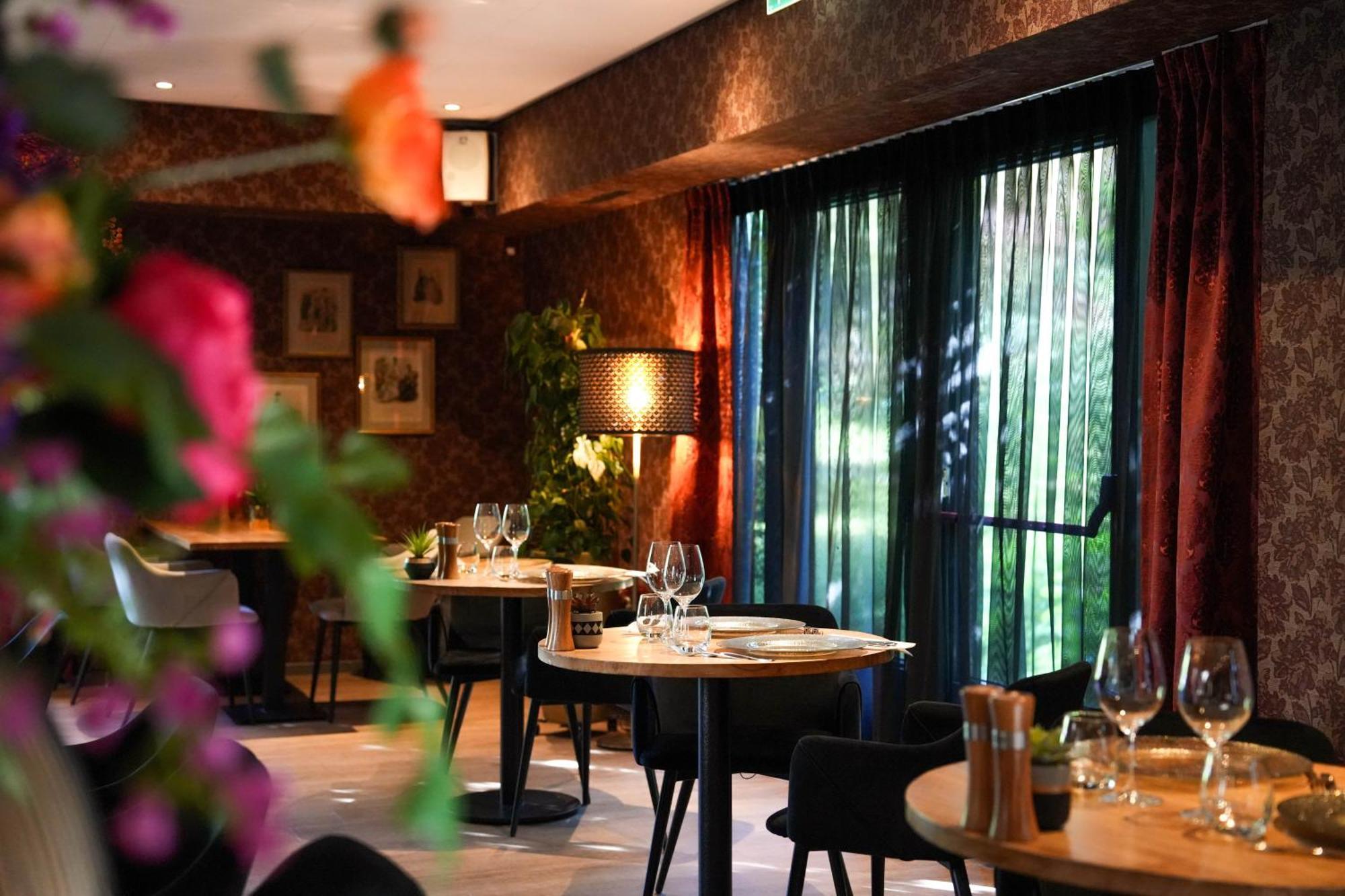 Hotel Het Witte Paard Эттен-Леур Экстерьер фото