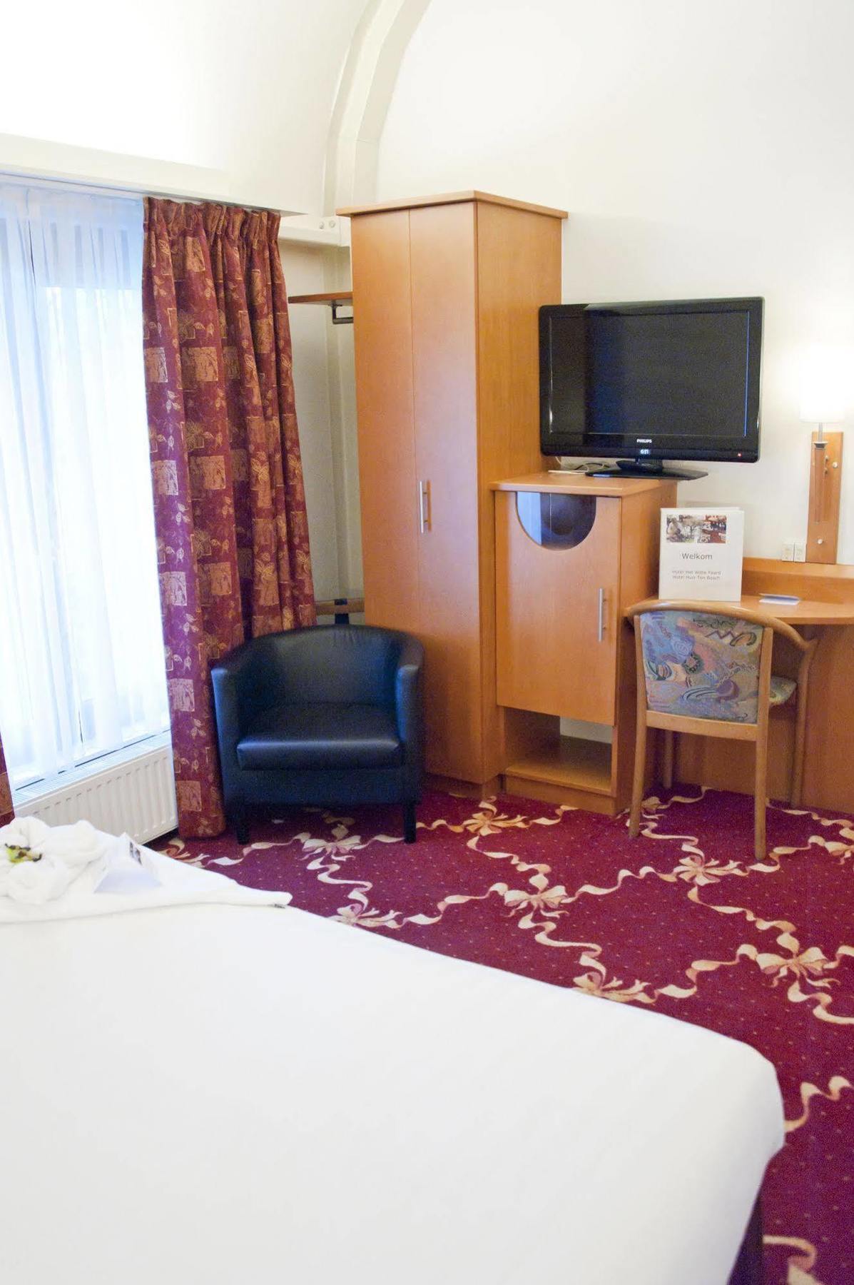 Hotel Het Witte Paard Эттен-Леур Экстерьер фото